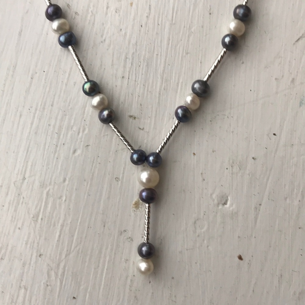 Beaded necklace